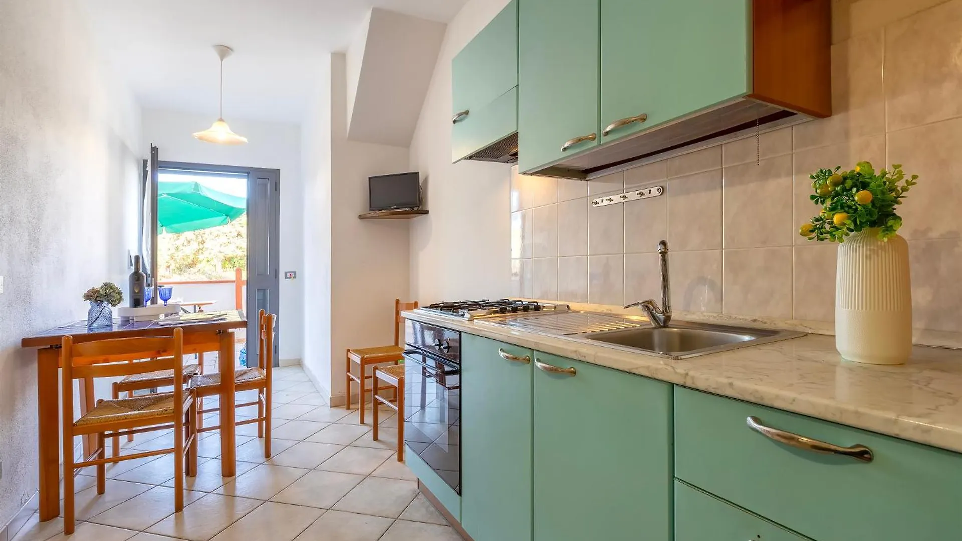 Casa Vacanze Nel Borgo Isola Rossa  0*, Isola Rossa (Sassari)