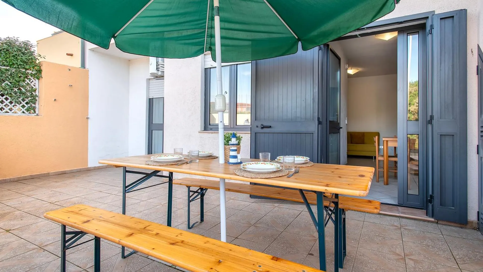 Casa Vacanze Nel Borgo Isola Rossa  Dom wakacyjny